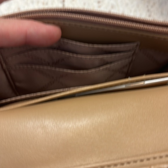 Michael Kors Jet Set Crossbody/Clutch Bag - Picture 9 of 15